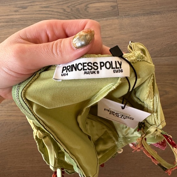 Princess Polly Green Floral Embroidered Tank Top - Picture 5 of 5